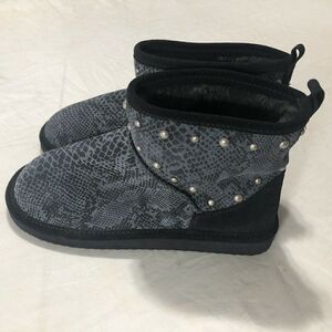 Victoria's Secret PINK Snakeskin Print Ankle Boot Fur Lined 7/8 M